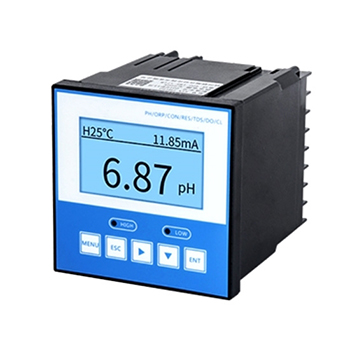 Digital meter for water testing 