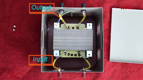 Single phase isolation transformer inside