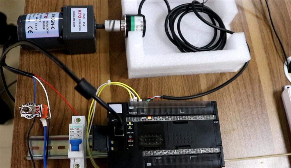 Operation of rotary encoder